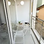 Sea View 아파트